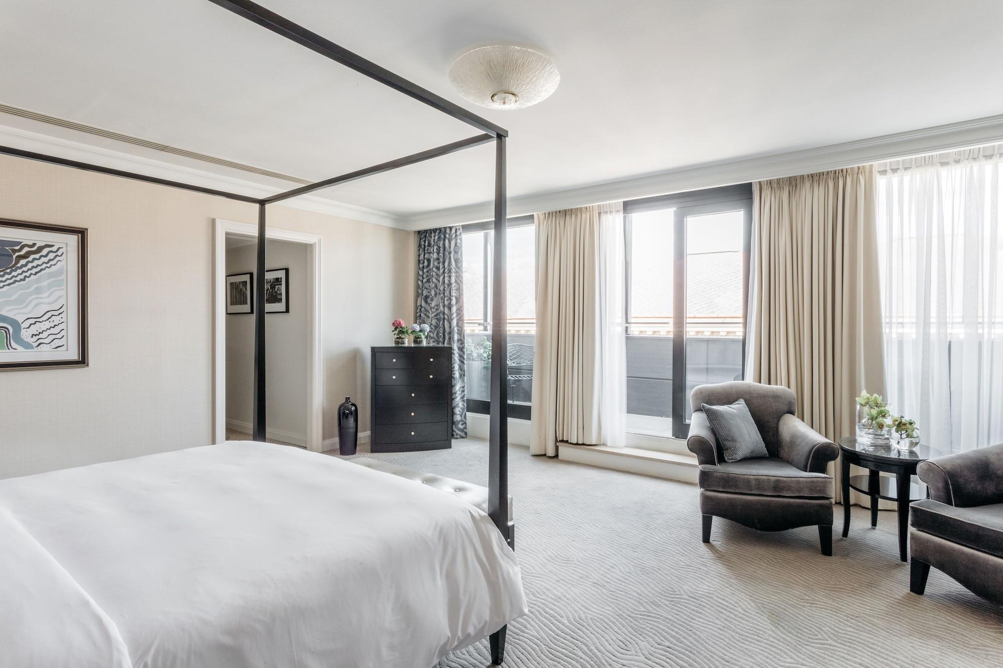 Four Seasons 5* Prag