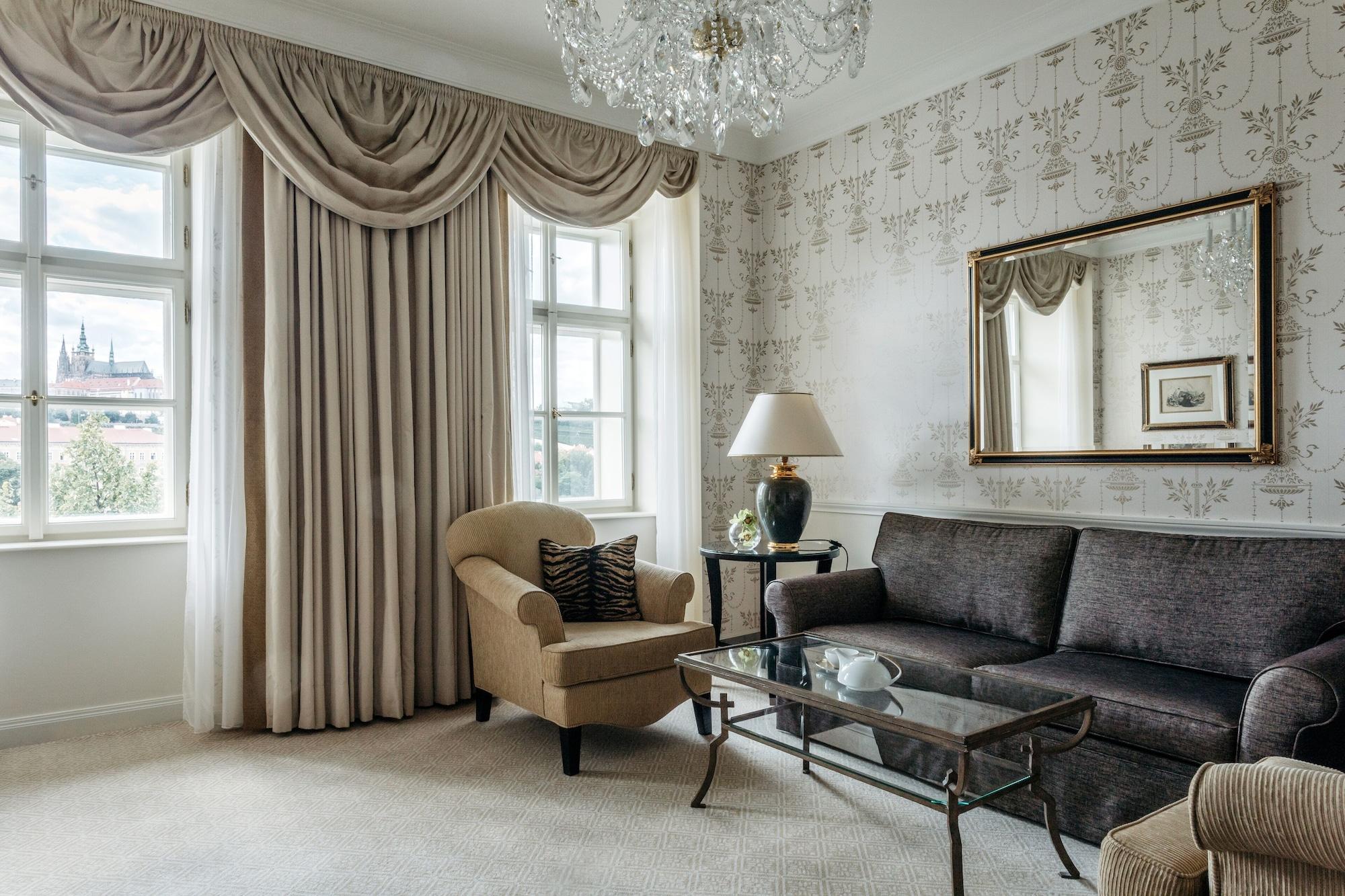 Four Seasons Otel Prag