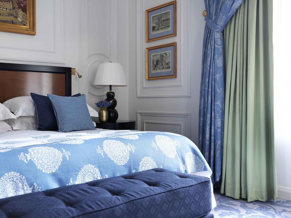 Otel Four Seasons Prag