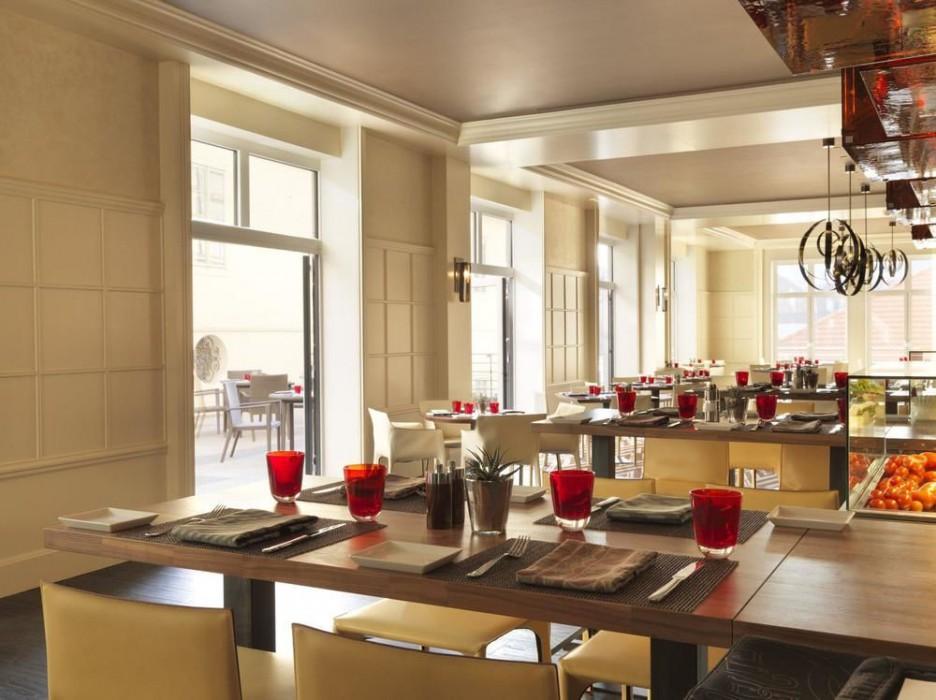 Four Seasons Prag